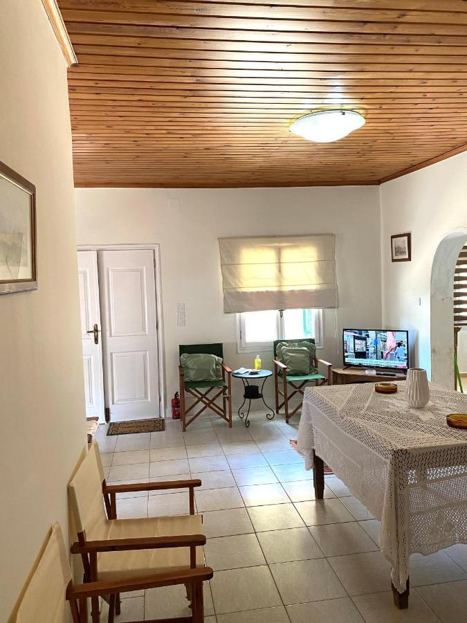 Lena'S Traditional Villa أيّا إفيميا المظهر الخارجي الصورة