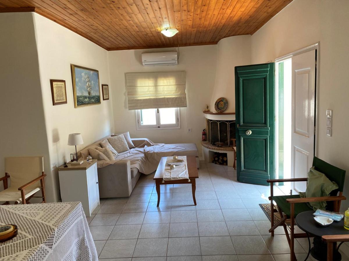 Lena'S Traditional Villa أيّا إفيميا المظهر الخارجي الصورة