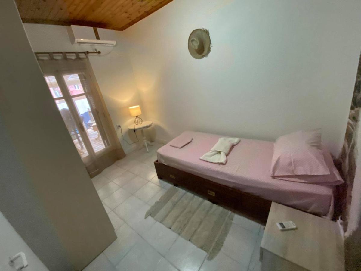 Lena'S Traditional Villa أيّا إفيميا المظهر الخارجي الصورة